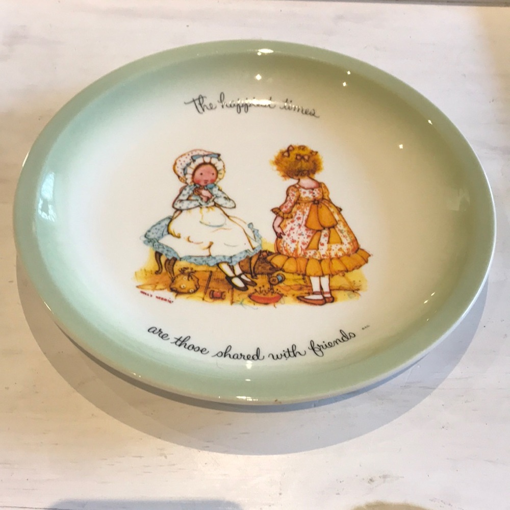 Vintage Holly Hobbie Plate 1972